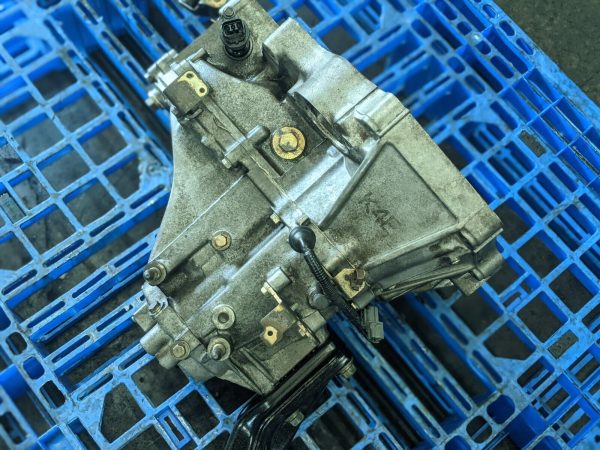 96 97 98 99 00 HONDA CIVIC 5-SPEED Transmission Assy.